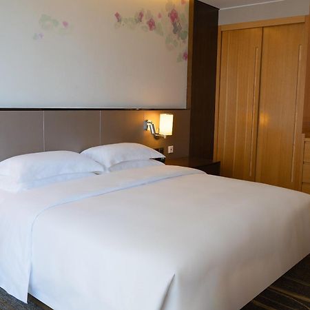 Hilton Garden Inn Lijiang Ліцзян Екстер'єр фото