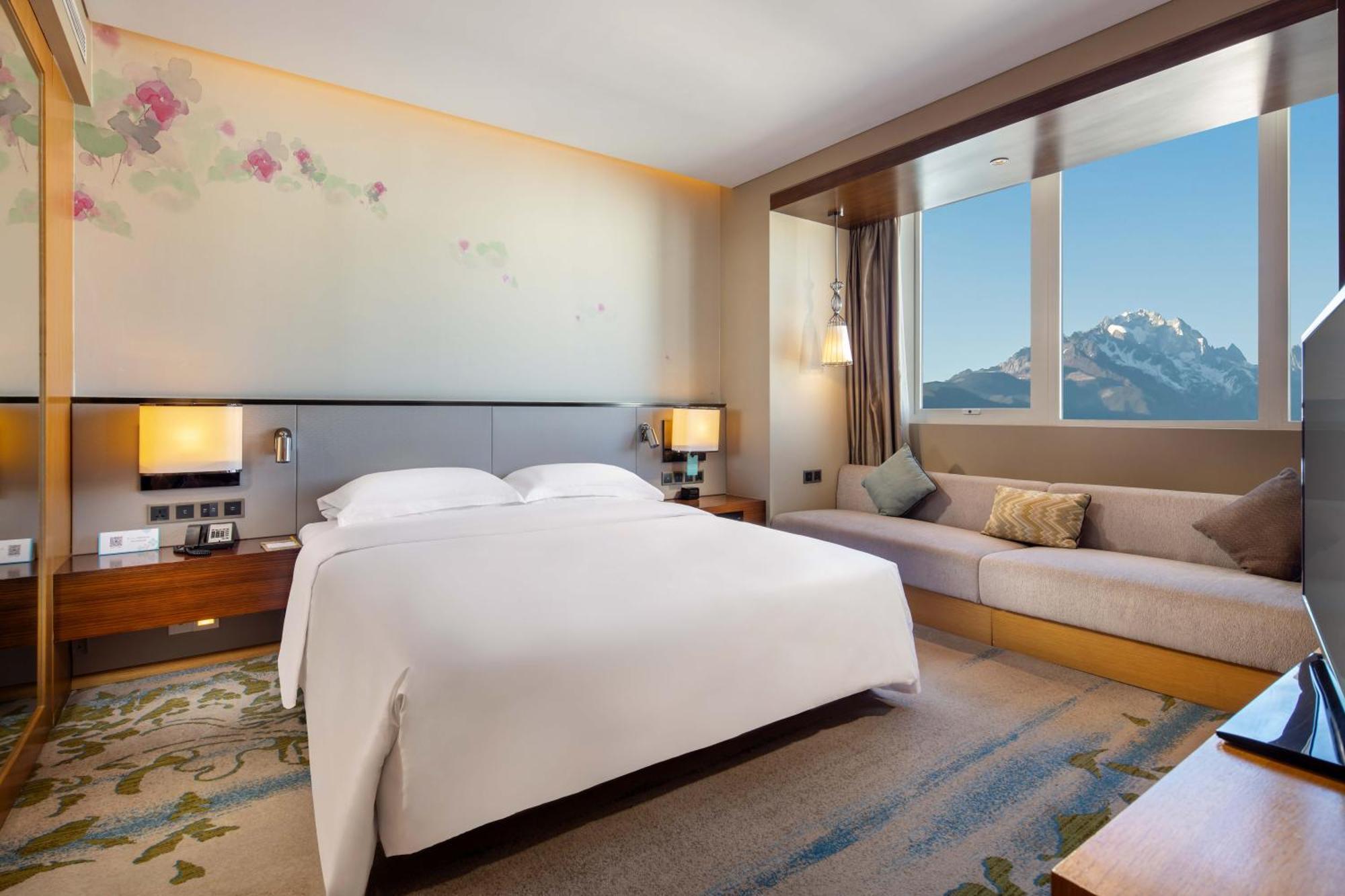 Hilton Garden Inn Lijiang Ліцзян Екстер'єр фото
